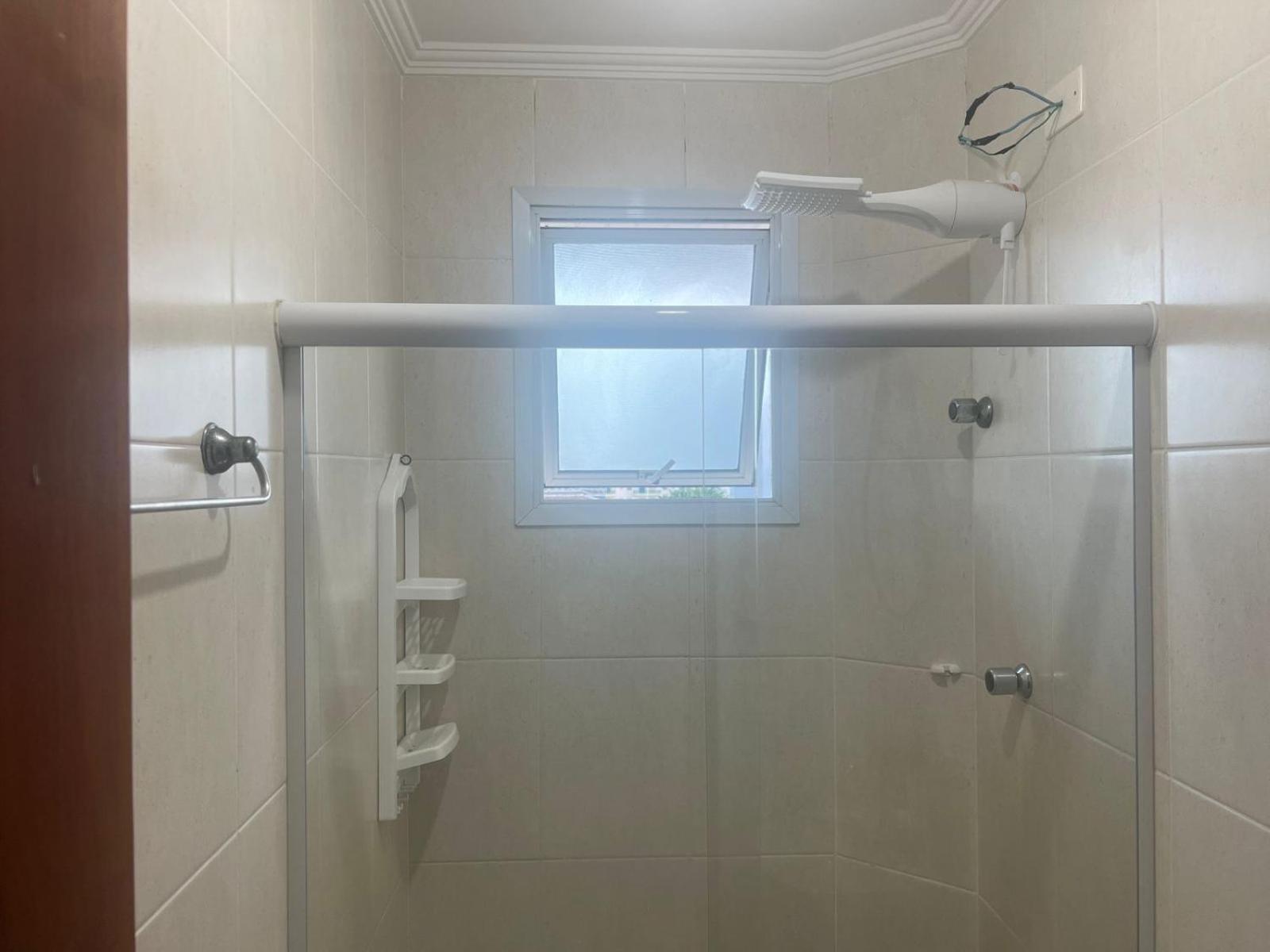 Lindo Apto 300M Praia Da Ocian E Centro - Vista Mar- Varanda Sacada - Wi-Fi 300 Mbps - Vaga De Garagem - Acomoda Ate 6 Pessoas Apartman Praia Grande  Kültér fotó